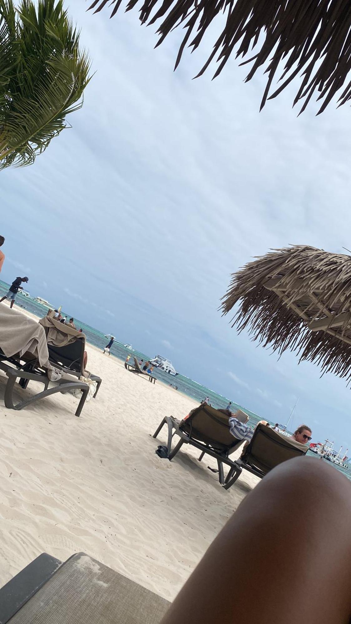 Madonna Pool Beach Los Corales Punta Cana Exterior foto